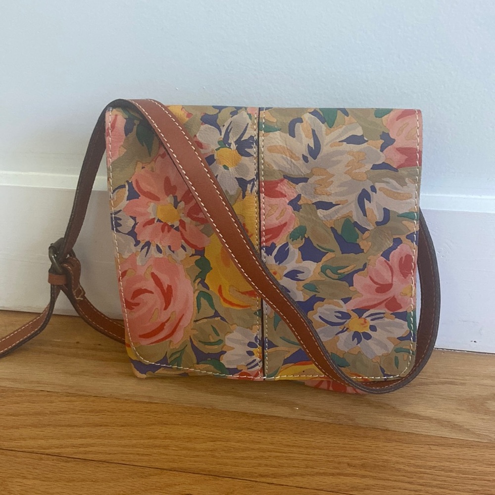 Patricia Nash floral crossbody handbag